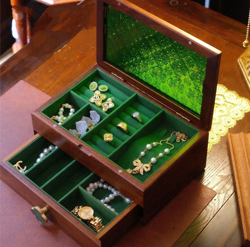 ウォールナット材 ジュエリーボックス 宝石箱 2段 アクセサリーケース 木製 天然木 収納ボックス ヴィンテージ クラシック