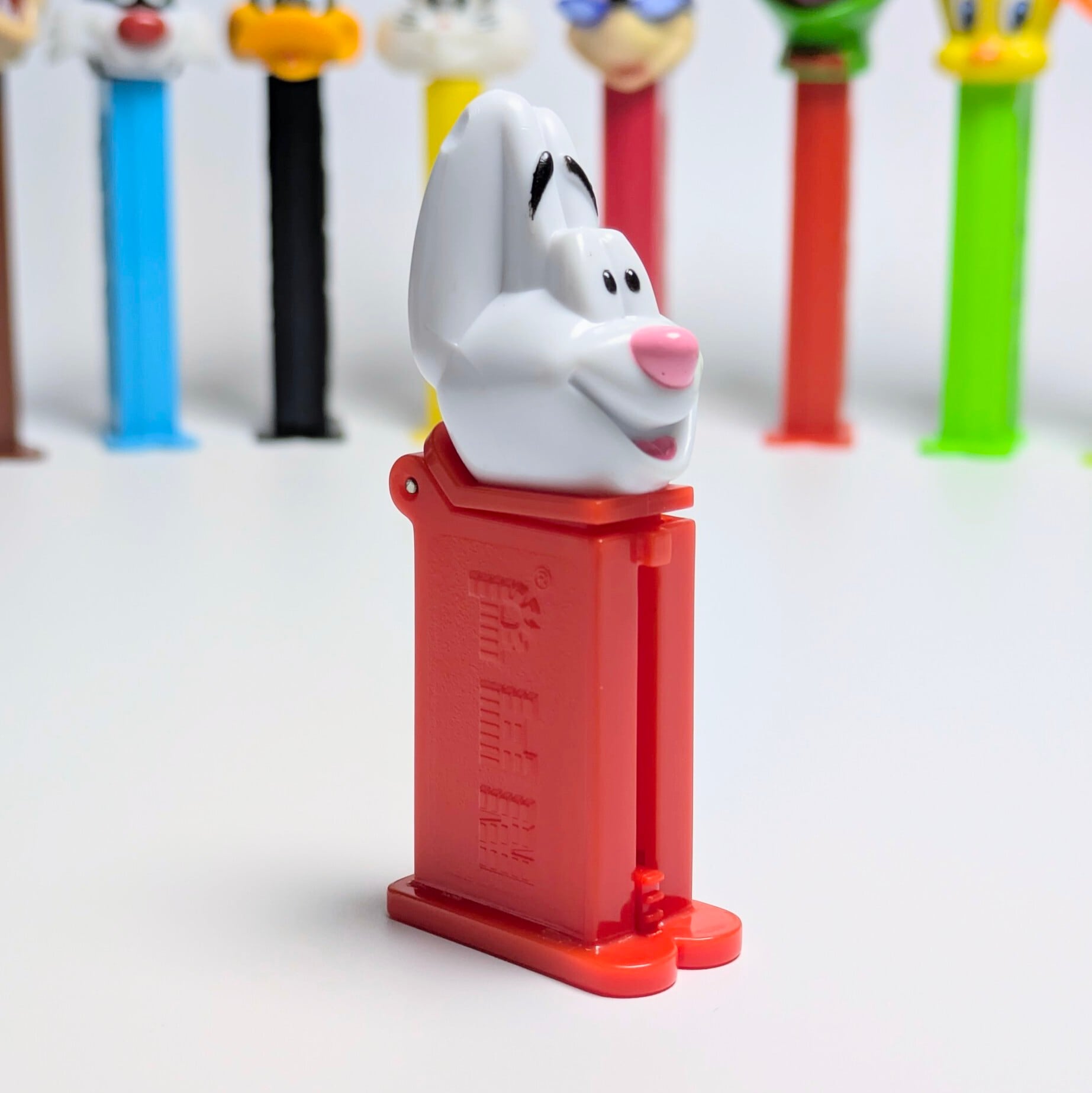 ☆ VINTAGE 2001 ☆【 General Mills / シリアル 】『 Trix Rabbit 』PEZ / ペッツ CANDY&DISPENSER〚アメリカン雑貨 アメトイ〛