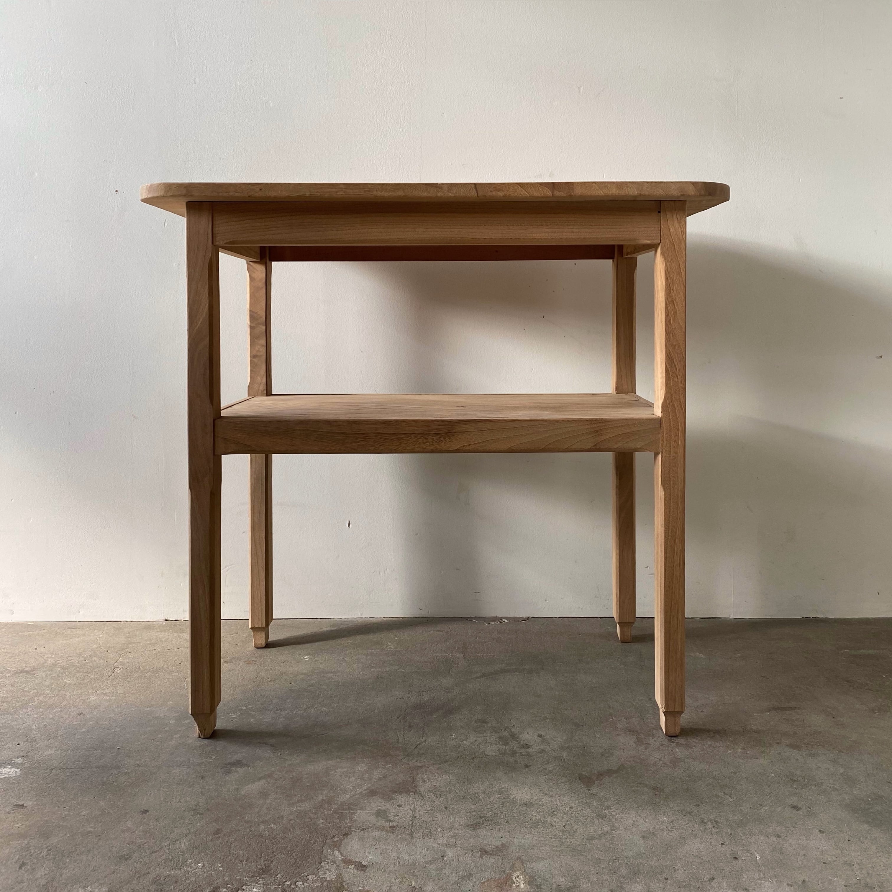 サイドテーブル　飾り台　0831