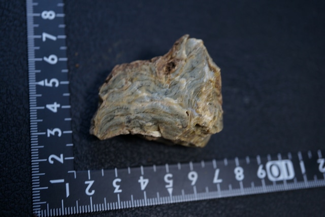 インドネシア産ブルーアンバー Blue Amber 1714