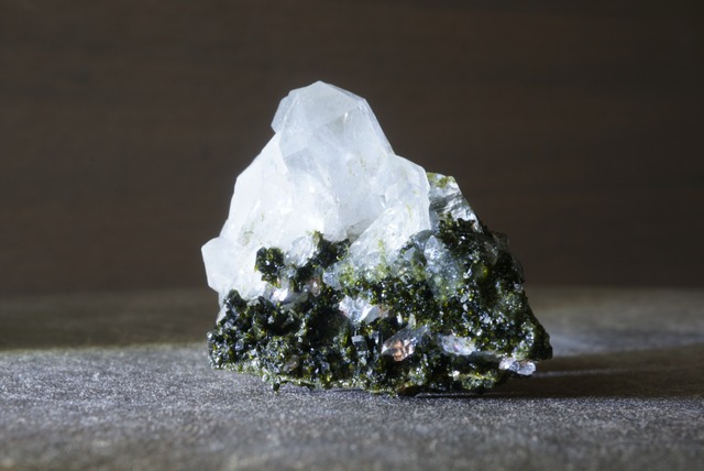 トルコ産エピドート/クォーツ ⑨ Epidote / Quartz 1567