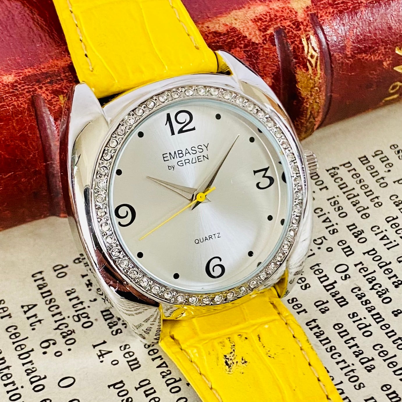 【高級時計グリュエン】Embassy by Gruen 黄色 クォーツ デイト 腕時計 レディース ビンテージ ブレスレット