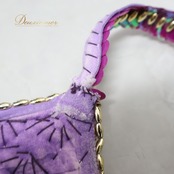 ベリーダンス オリエンタル衣装 上下セット パープル系 トップス スカート ベルト 紫 フリンジ スパンコール ビーズ 花 キラキラ 豪華 装飾 煌びやか ダンス衣装 華やか 透け感 ステージ かわいい セット 金 ゴールド系