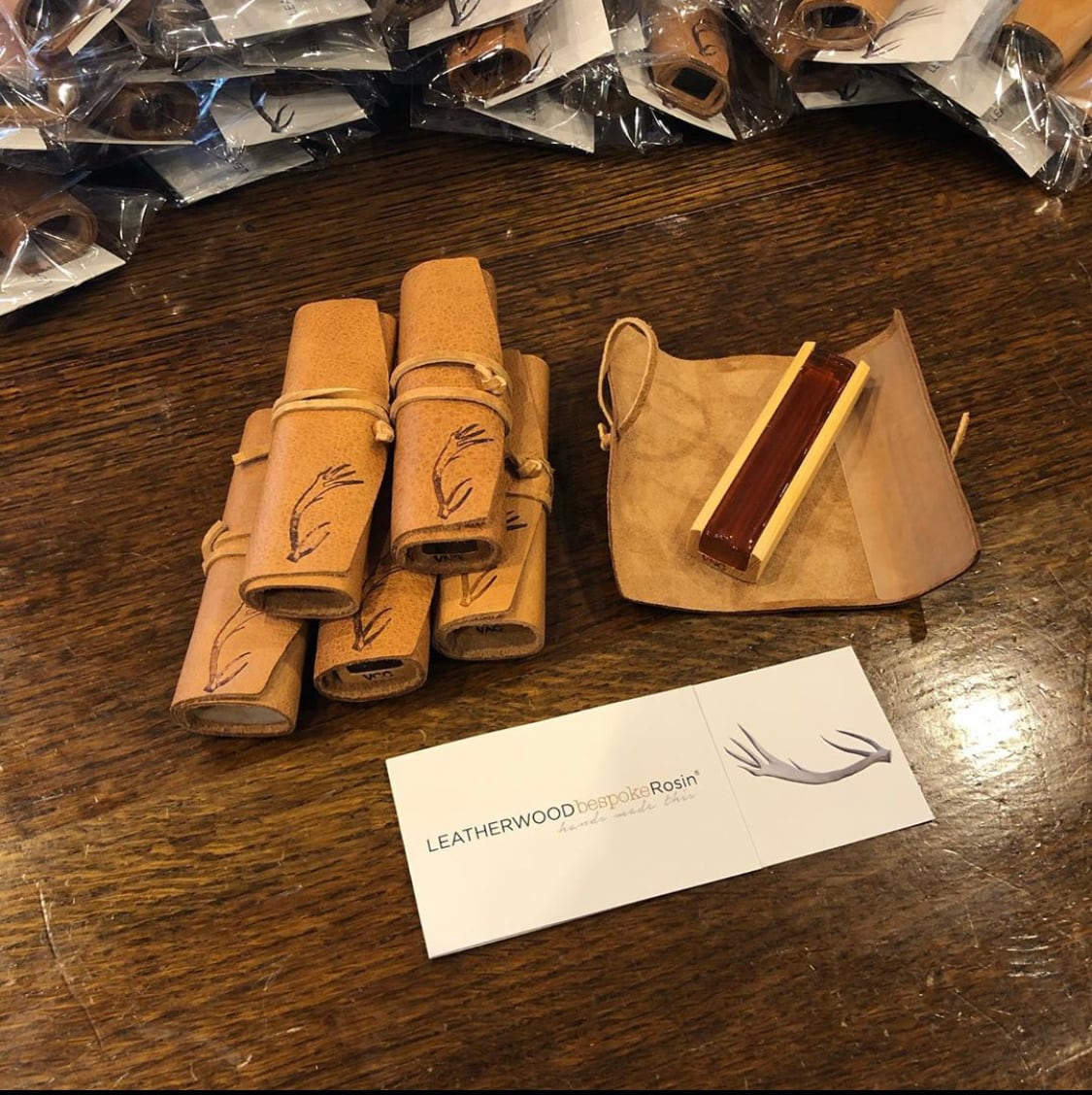 【最高の弾き心地】[Leatherwood Bespoke Rosin] レザーウッド ...