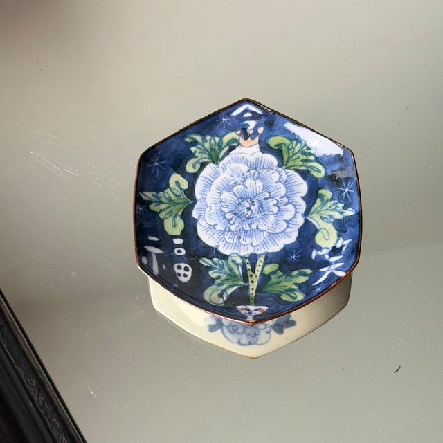 【稲葉カヨ】六角小皿 脳内愛のお花畑