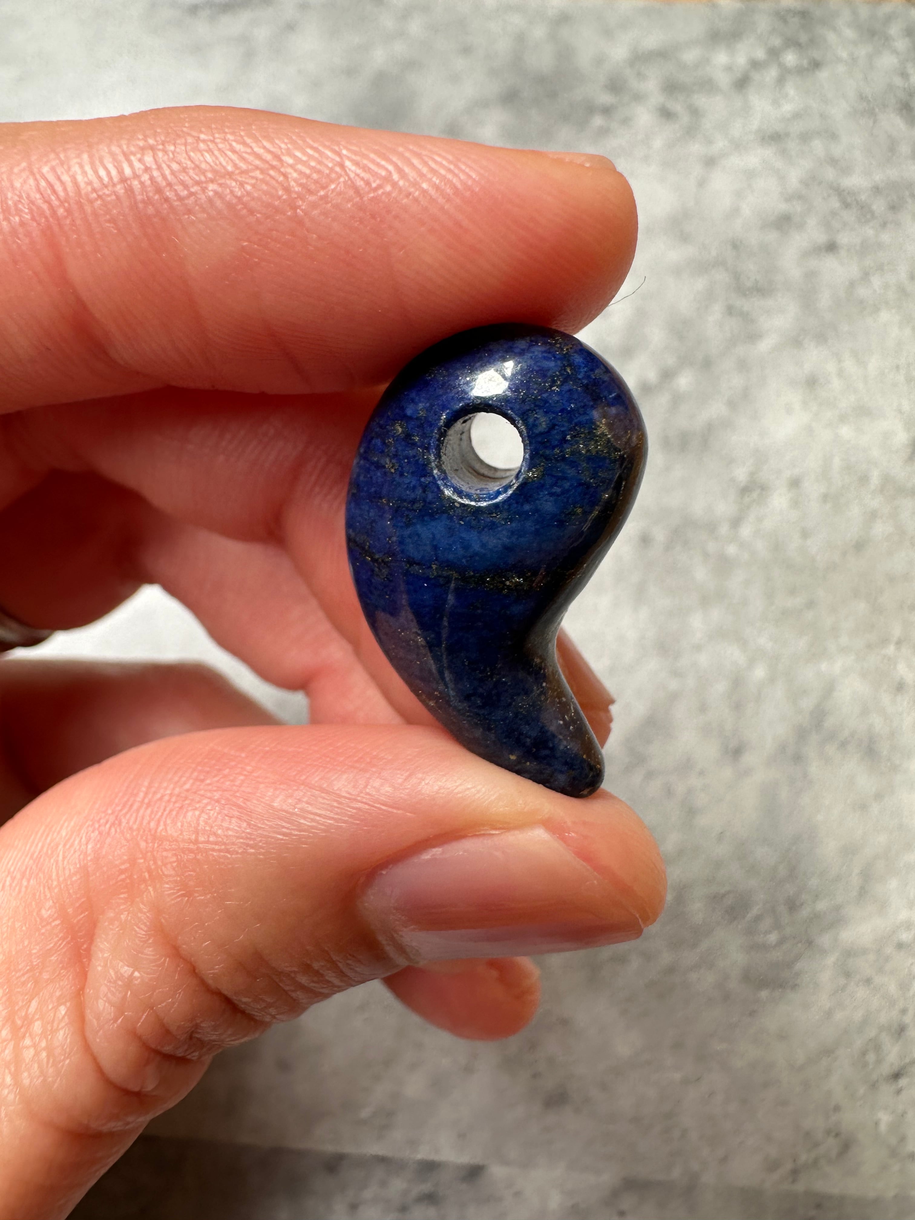 勾玉】ラピスラズリ | 誠心堂 三河屋珠数店