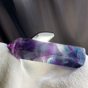 p138パープルグラデーションフローライトポイント