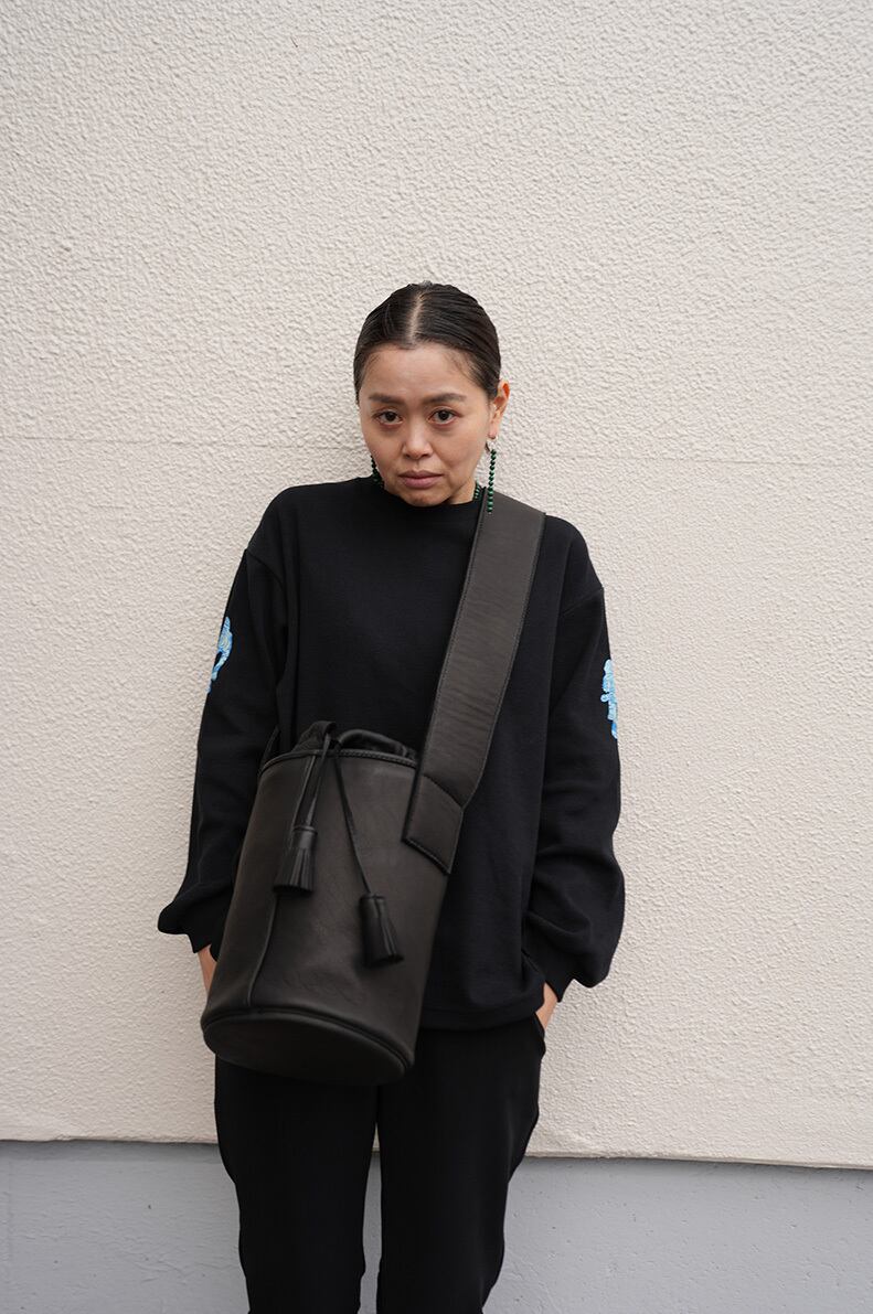LITTLE - BUCKET TWO BLACK | MOON TREE PLANET