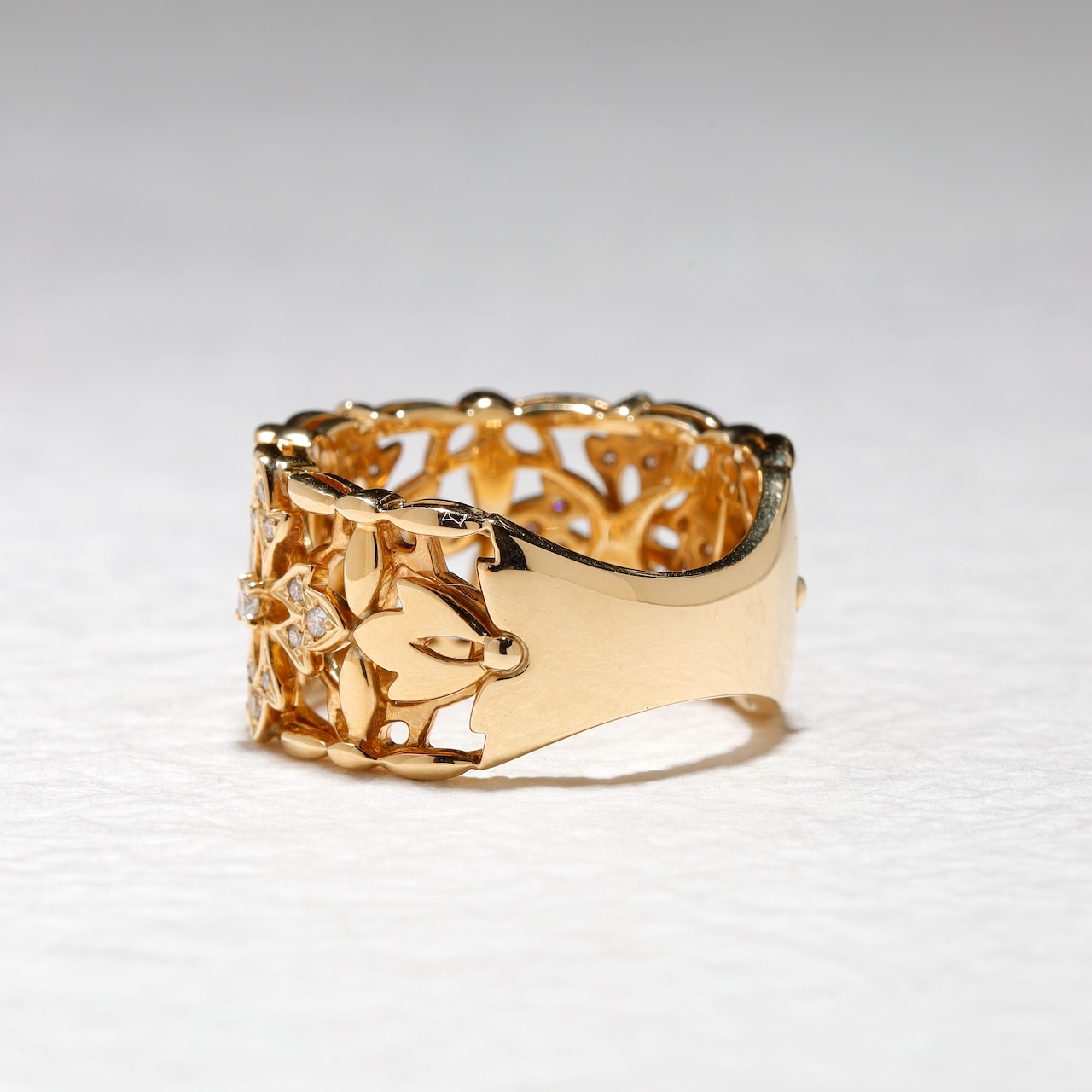 ダイヤモンド デザインリング K18 / 0.250ct