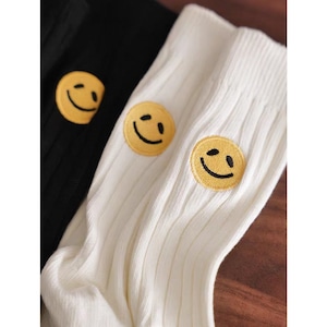 Smiley patch ribbed crew socks 1504