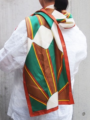 MODERN PATTERN VINTAGE SCARF