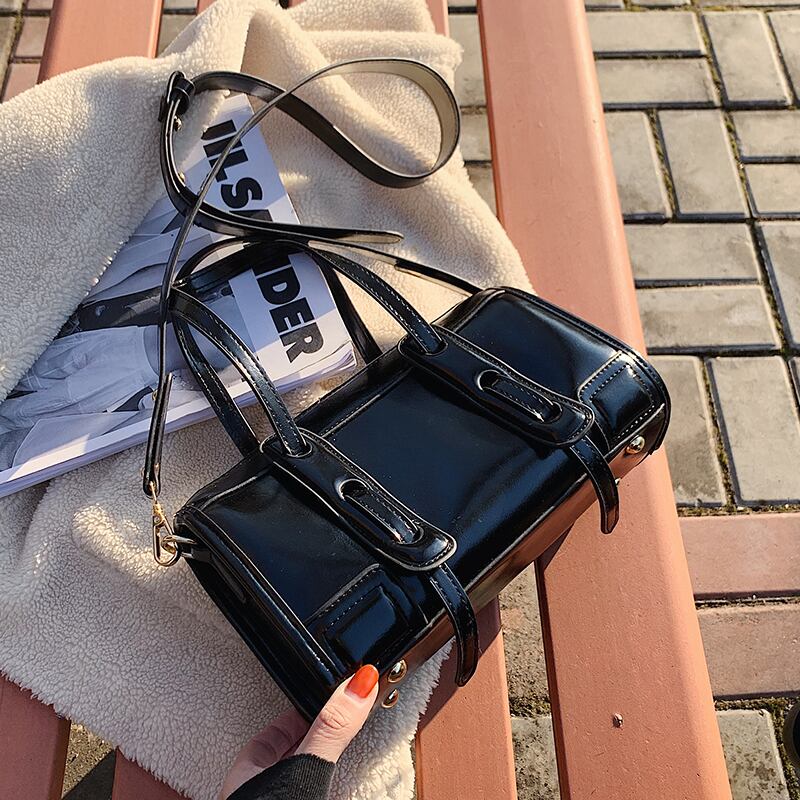 スタイルオータムウィンター 秋物 冬物 ハンドバッグ メッセンジャーバッグ Tiancai_Wing_Bag17338305527