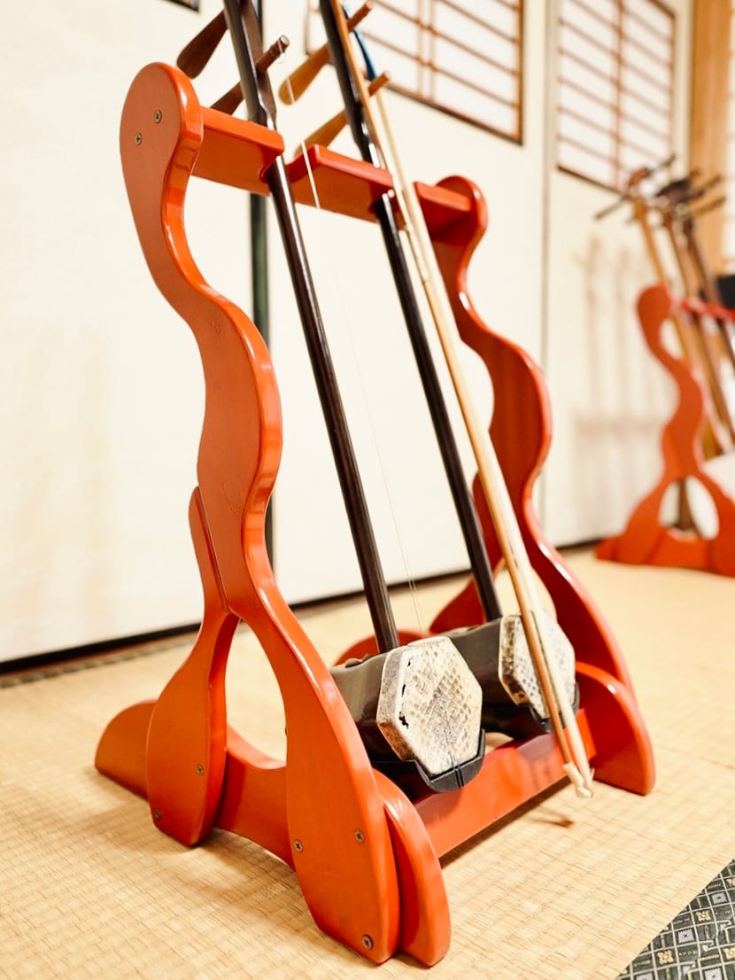 二胡スタンド | 手作り木工 レスポーラー夢工房