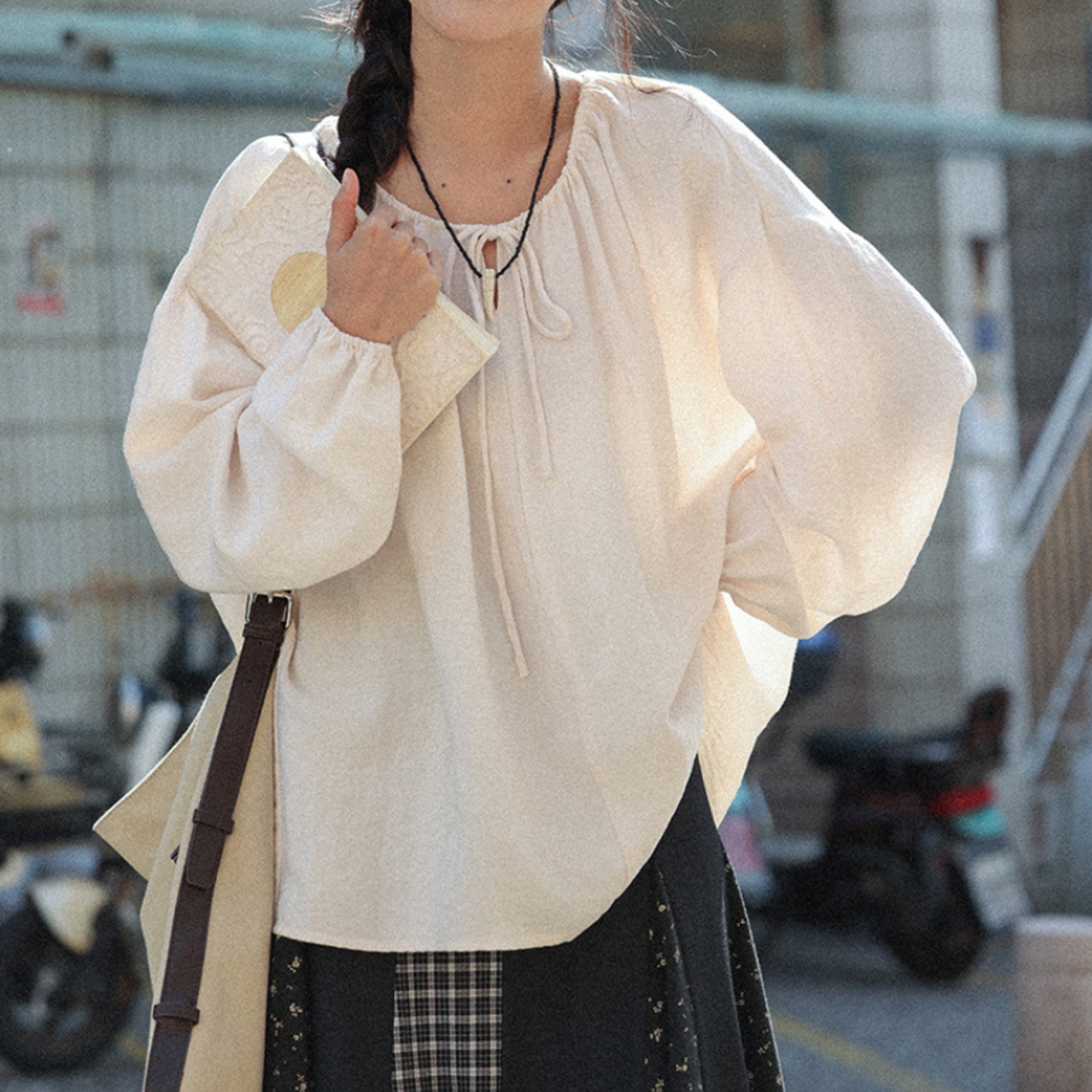 drawstring ribbon blouse　J00212