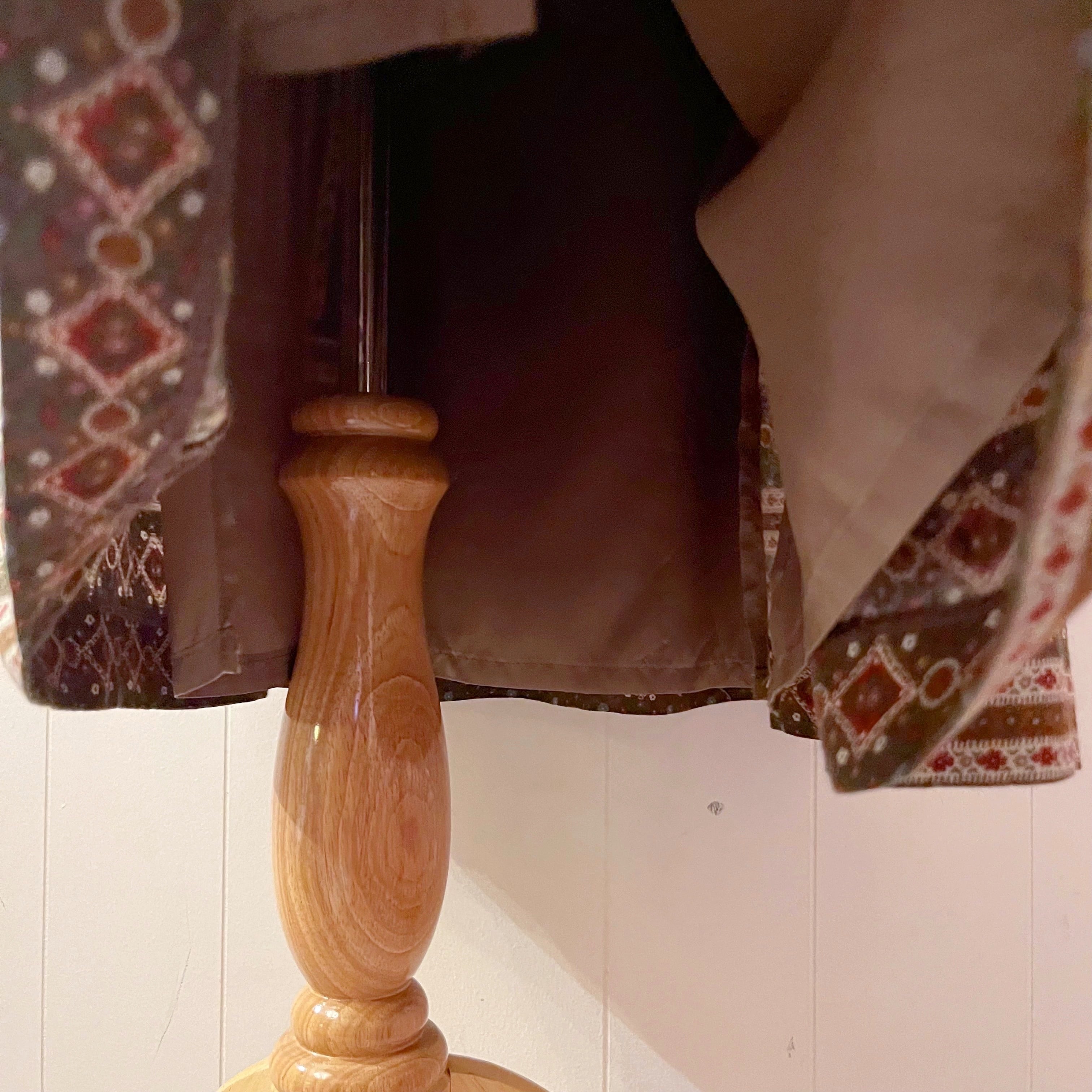 tyrolean line gather flare skirt