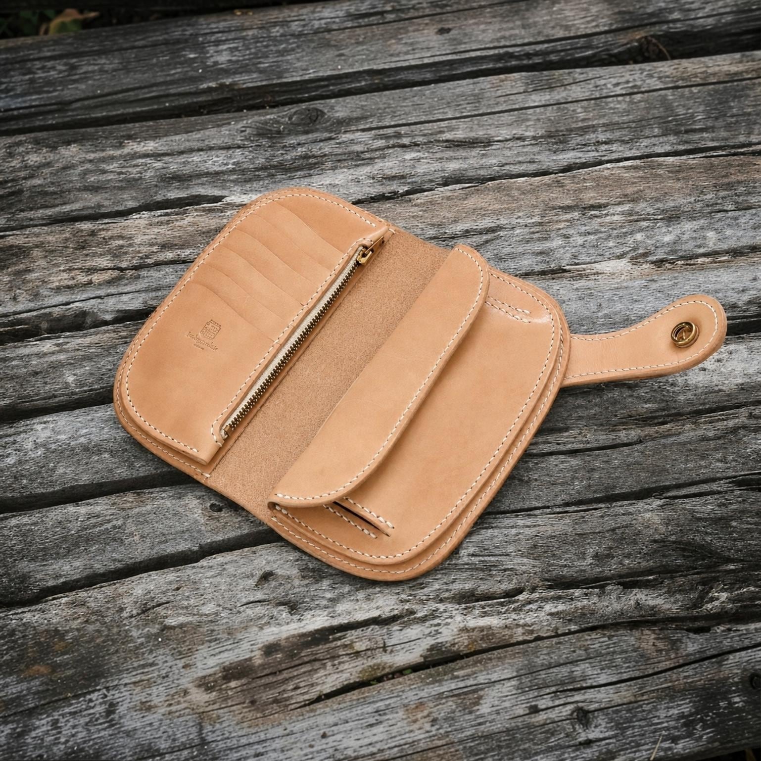 受注製作】本革コンチョ長財布 | Babylonica Leather Craft
