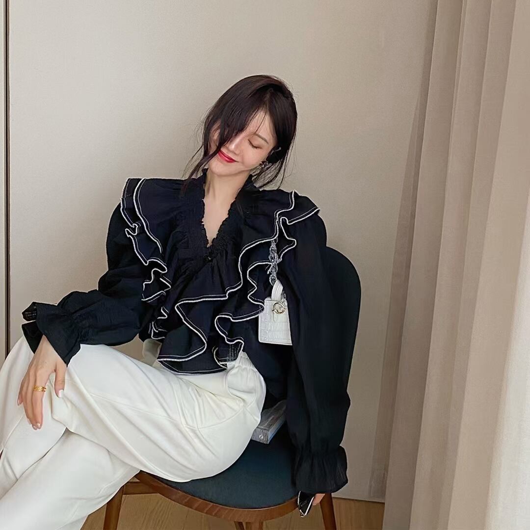 フリル　Vネックブラウス　AJ1079-6026