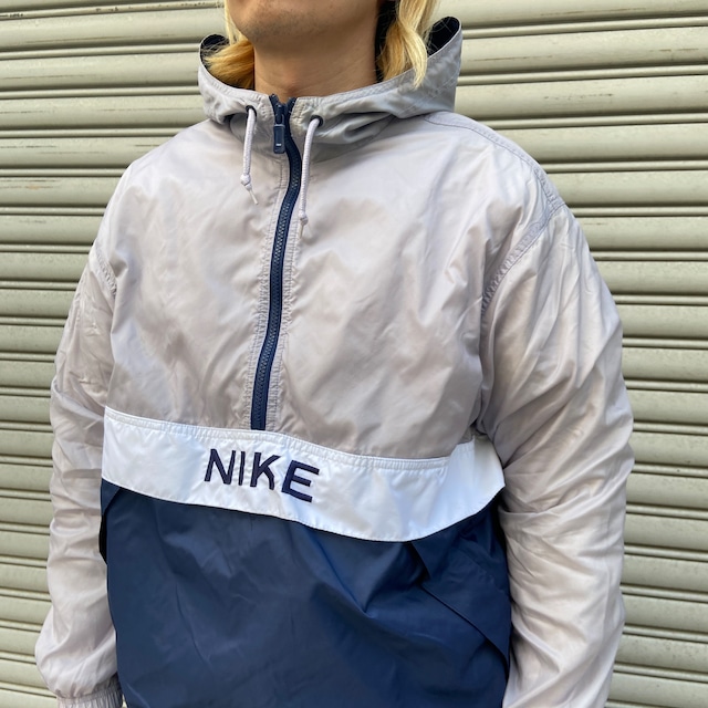 『送料無料』NIKE ナイキ アノラックパーカー ナイロン ビッグロゴ デカロゴ 切替