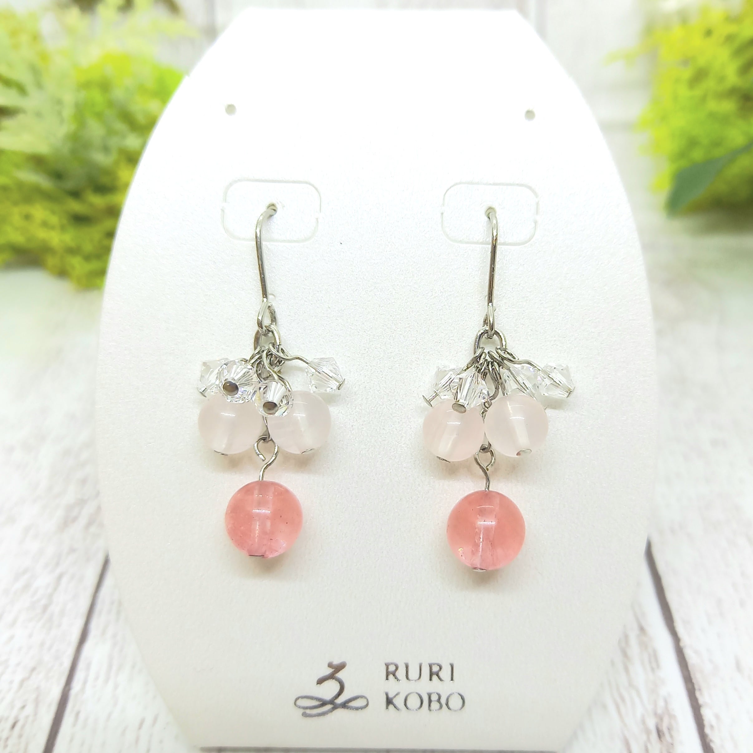 ローズクォーツのシャンデリアピアス