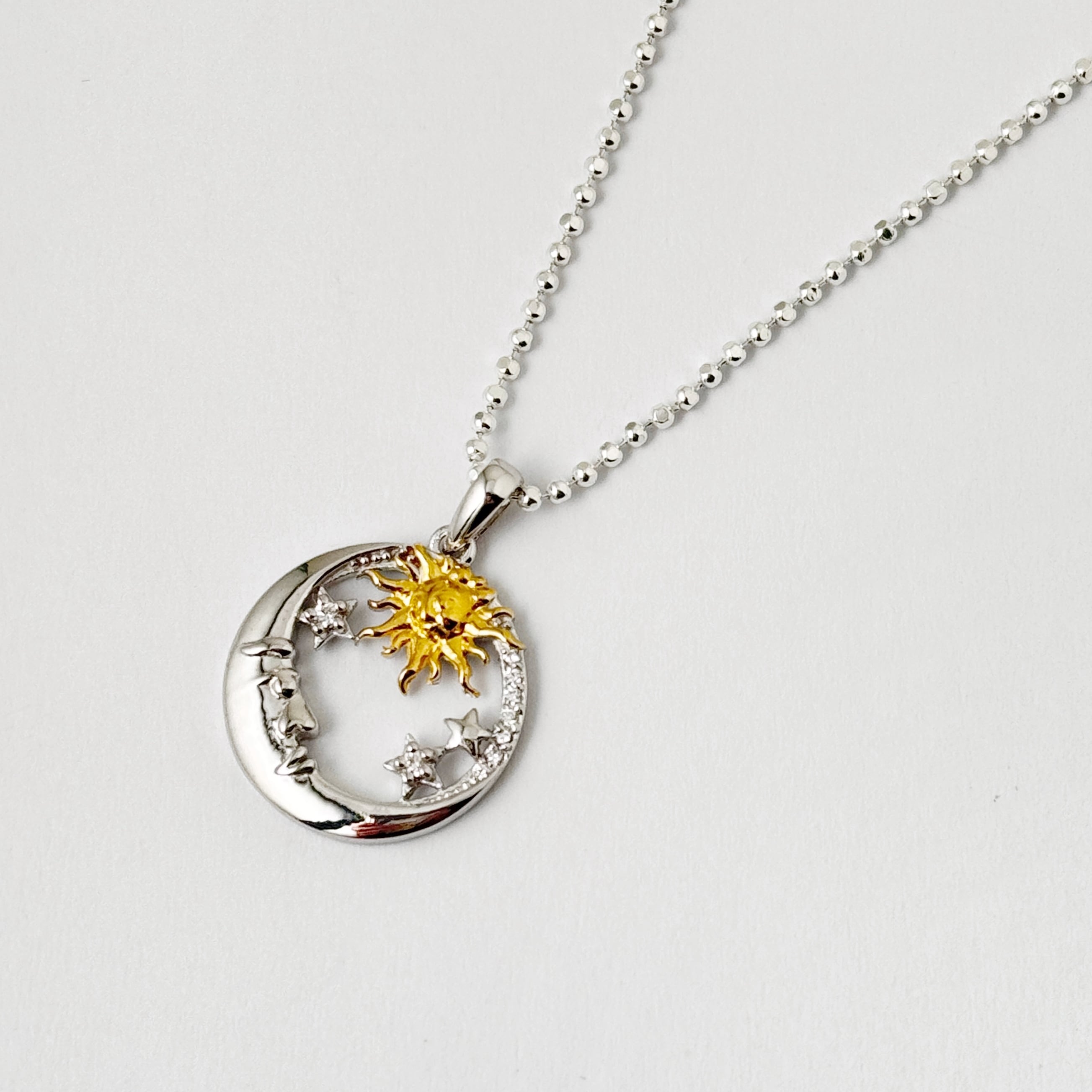 New Sun and Moon ゴールド ＆ シルバー mix ペンダント ネックレス 月