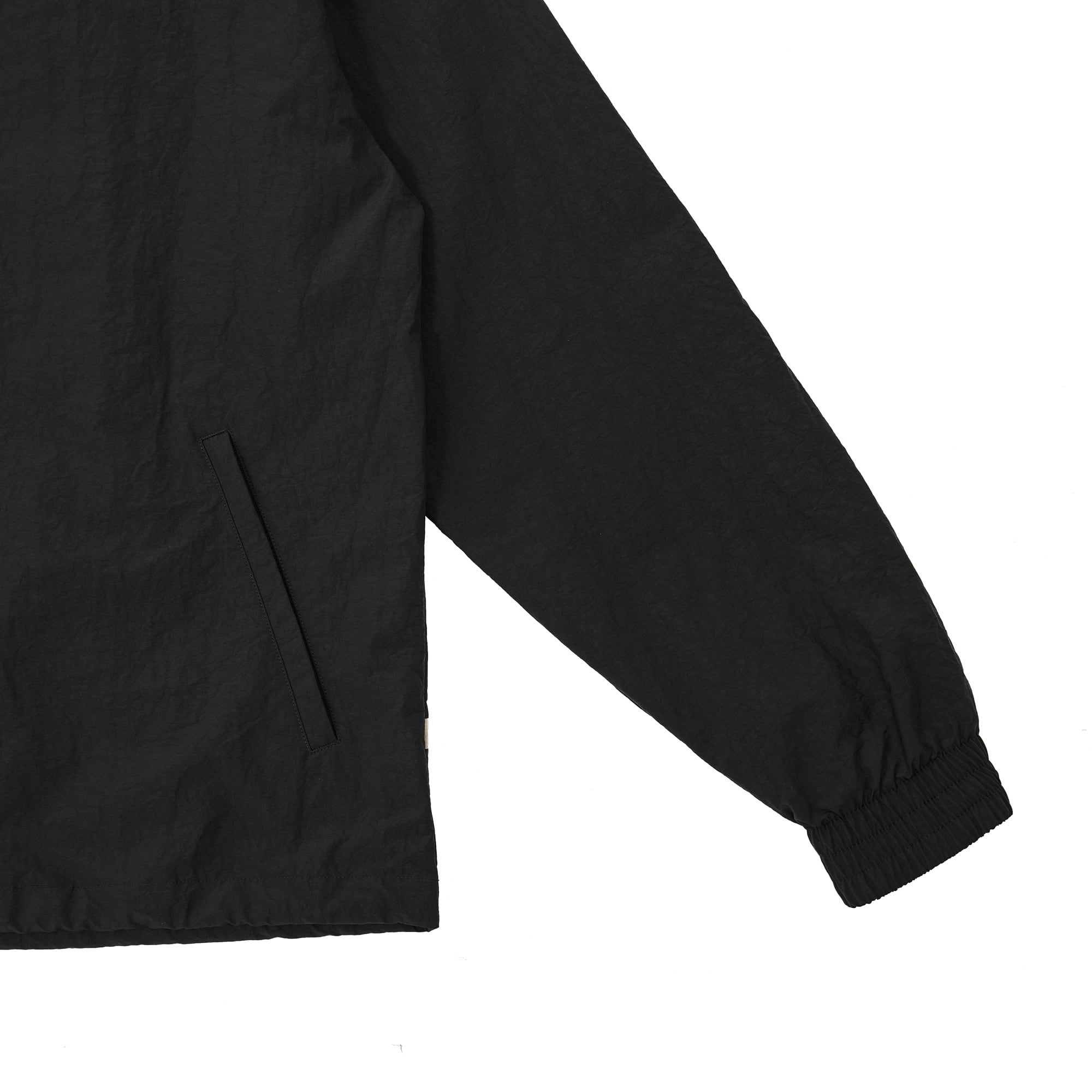 袖丈67cmRecycledNylonWater-repellentZip-upJacket