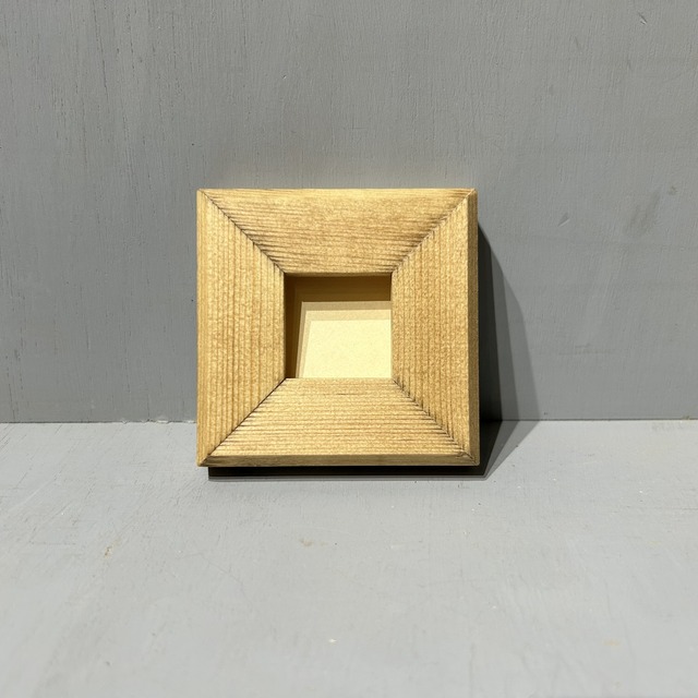 新材フレーム(39 x 38) No.24-0277