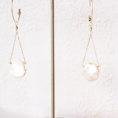 K10 Keshi pearl  charm　/　パール　チャーム　1粒　一粒　シンプル　ピアス　イヤリング