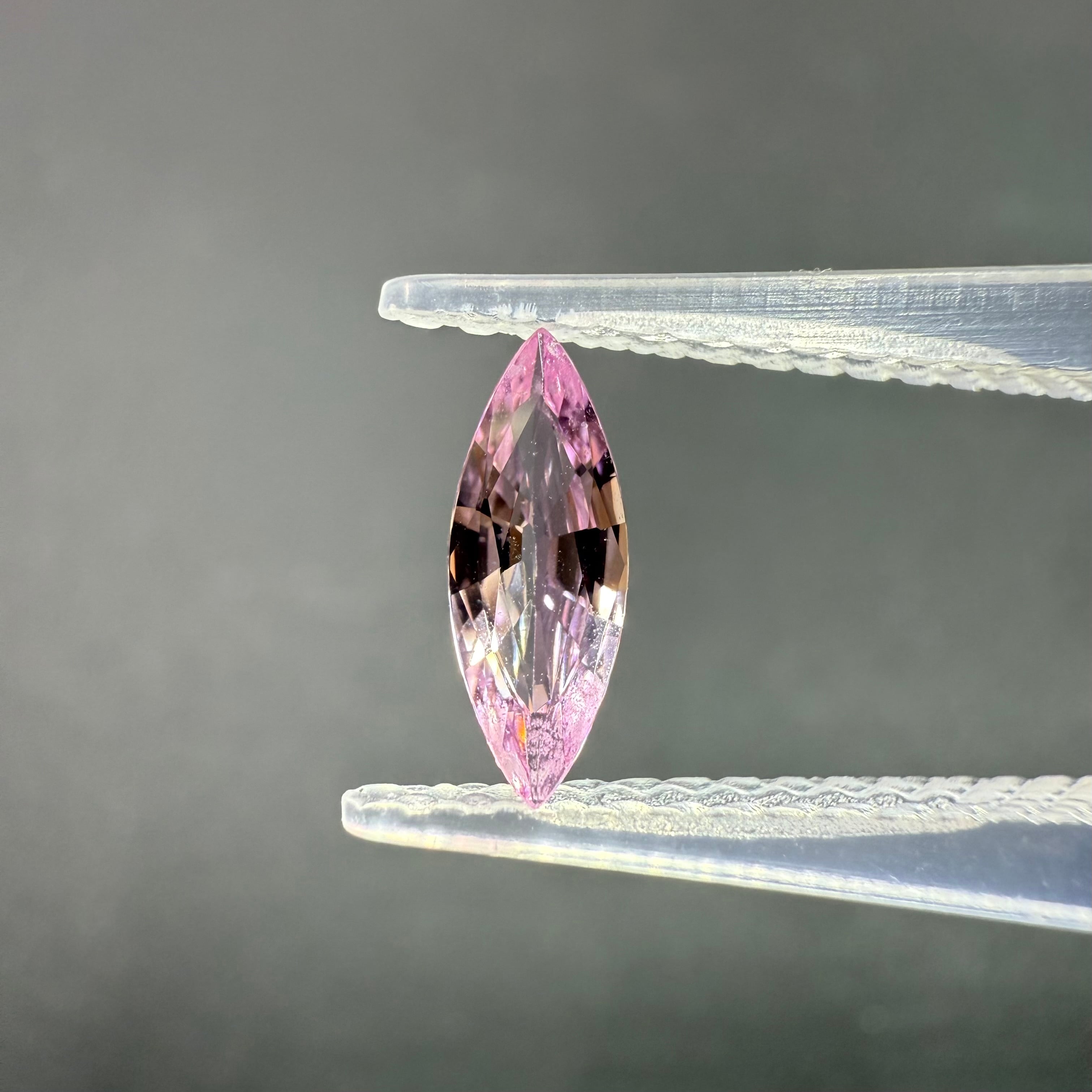 2.30ct 7.26×13.72ブラジル産シンデレラアクアマリンN91 | Maiko's