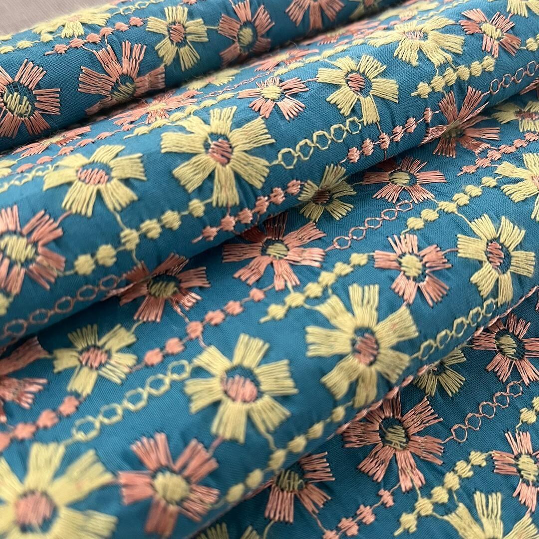 着物 単衣 刺繍 レトロ ターコイズ 花 きもの コットンレース 木綿