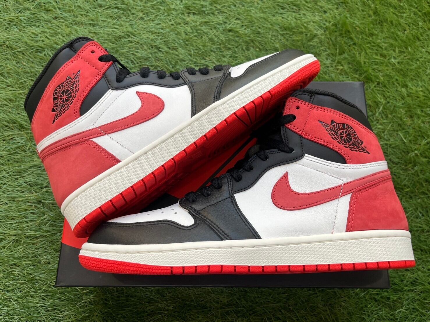 AIRJORDAN1 RETRO HIGH OG Track 重なら Red 