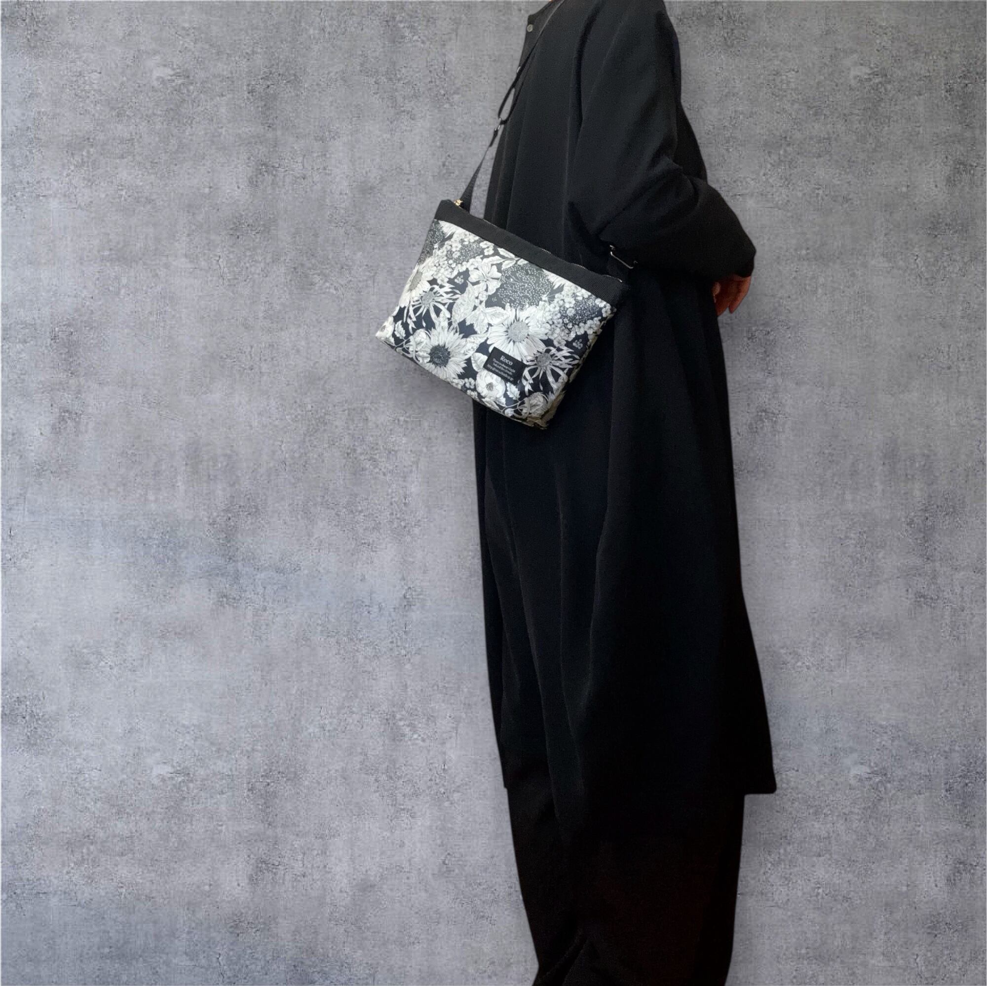 定番柄】ワイドショルダー Mプラス リバティ ラミネート スウィムダン