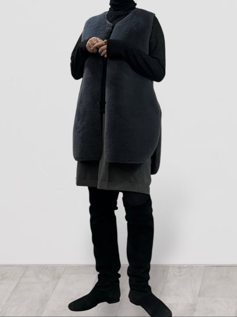 40%OFF】QTUME(クチューム) フェイクムートンミドルジレ スエード