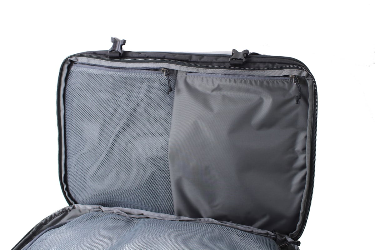 patagonia MLC バッグ｜45リットル｜最新モデル｜美品｜機内持ち込み 正規品】Patagonia ブラックホール・MLC 45L 機内持ち込み可 旅行