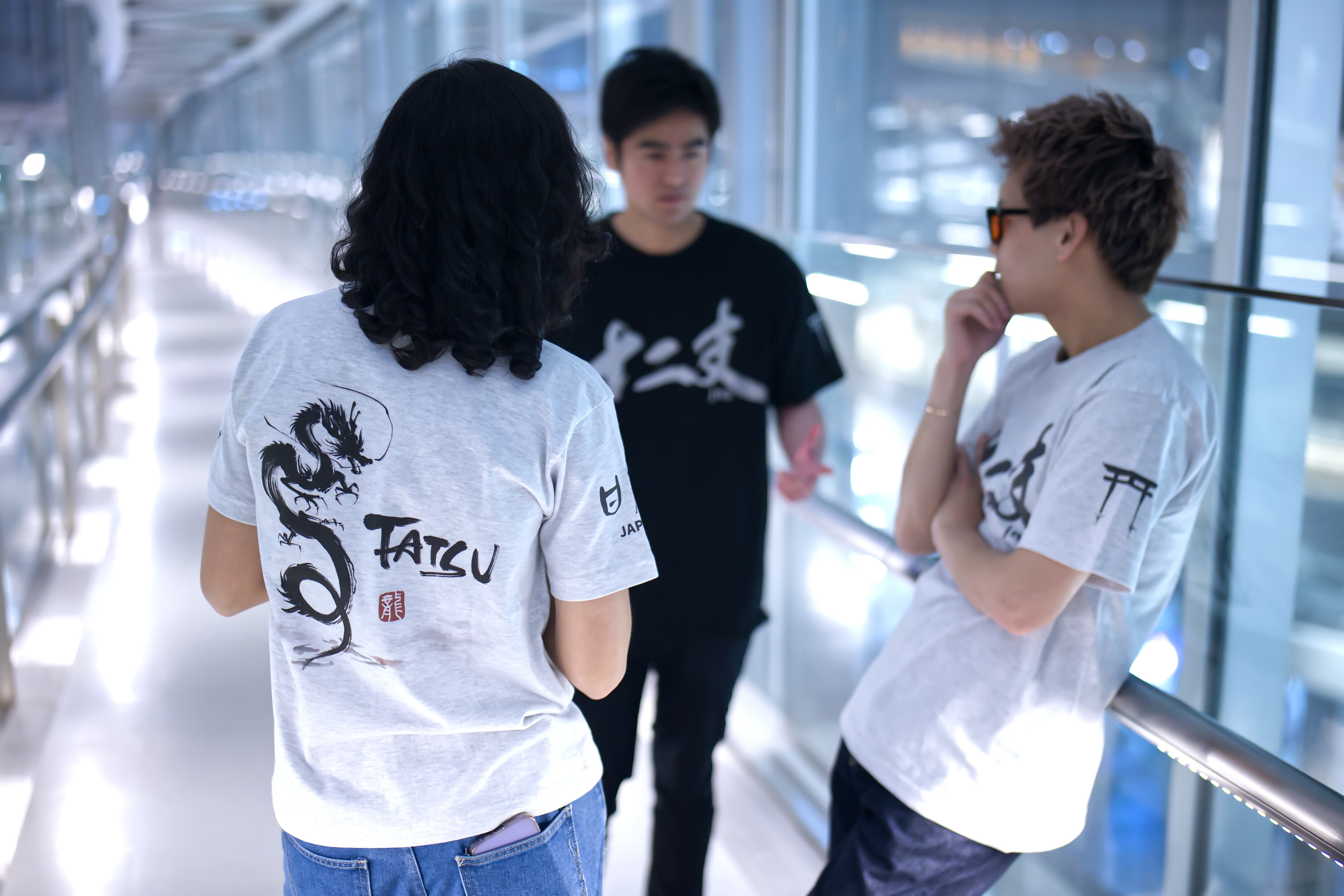 辰（Dragon） アッシュ 前後左右プリント 龍 たつ/りゅう | 還暦祝い