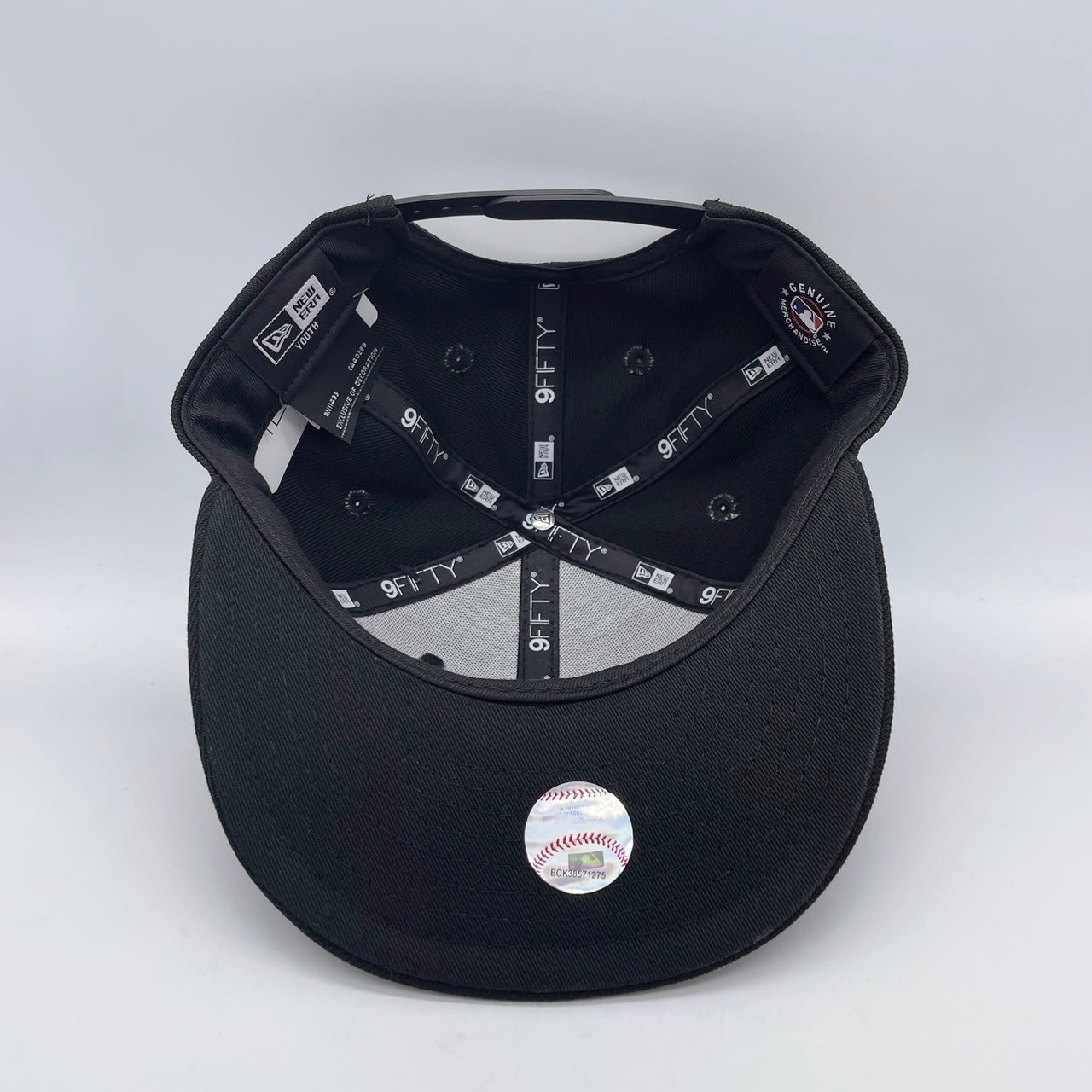 【キッズ】NEW ERA 9FIFTY/950 Youth  ニューヨーク・ヤンキース ブラック × ホワイト