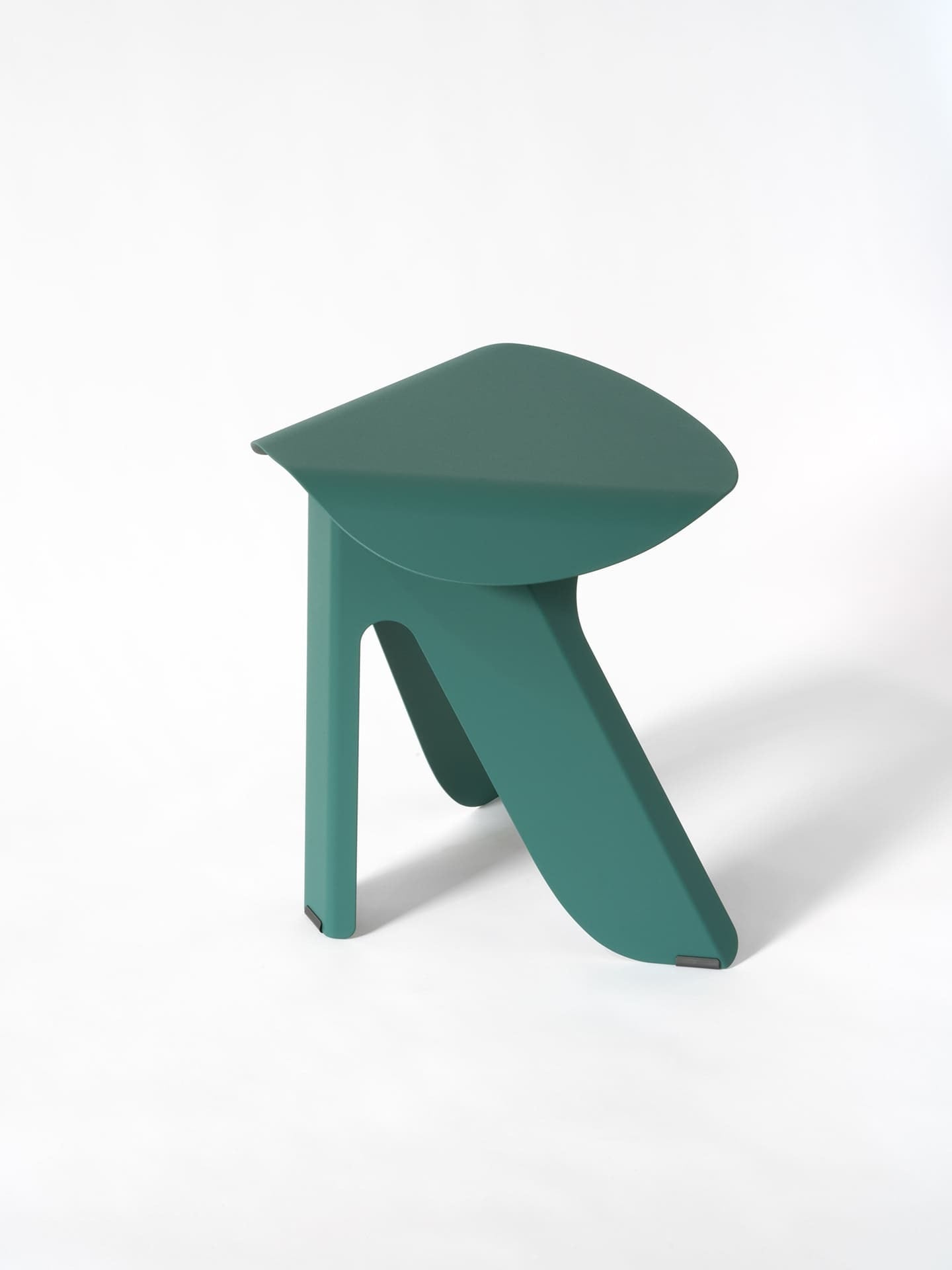 EETAL SUITE Stool | MA STORE