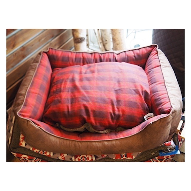 【送料無料】おしゃれで洗える PENDLETON（ペンドルトン）ドッグベッド XLサイズ（RED OMBRE） OutTail Dog