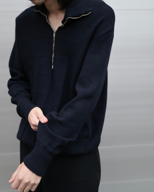Half knit zip blouson