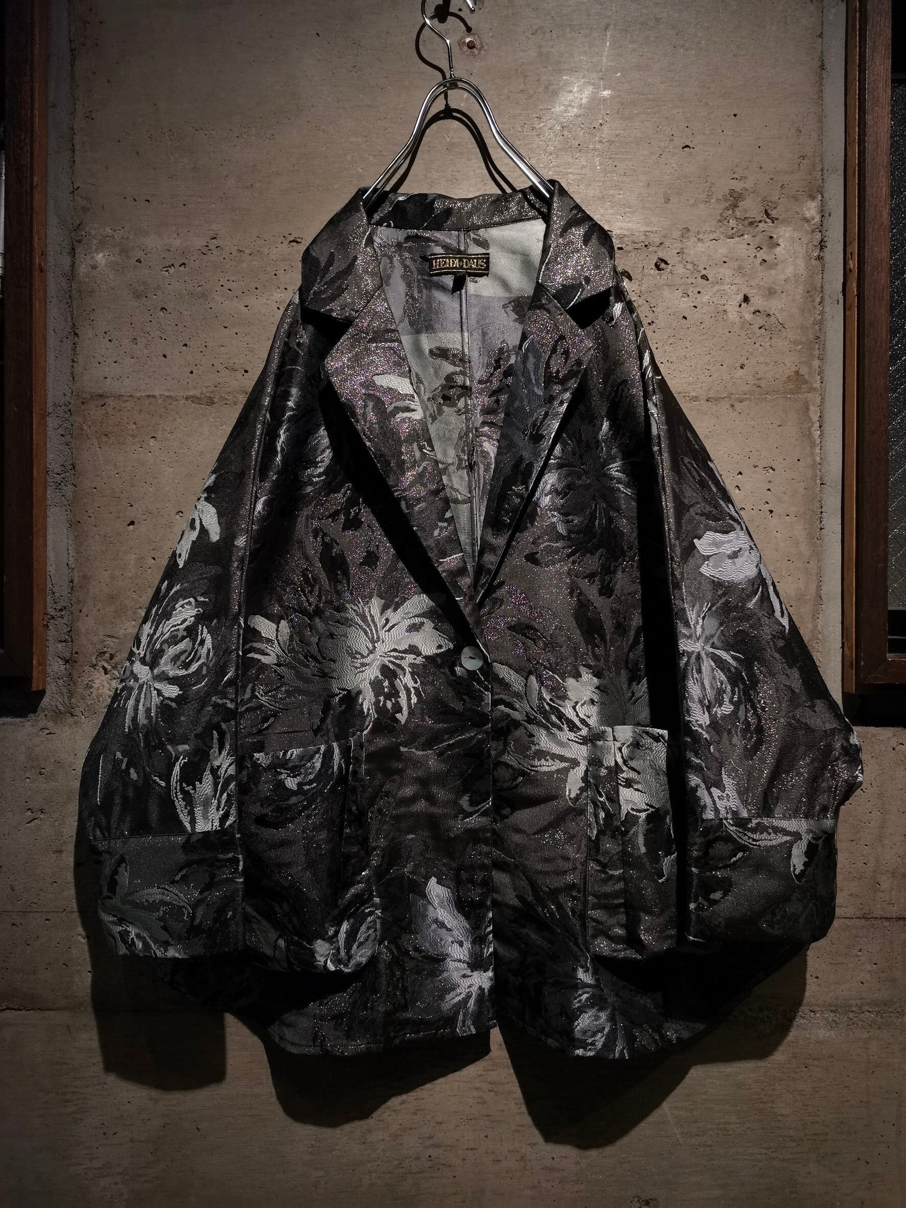 Caka】Jacquard Metallic Flower Pattern Vintage Easy Tailored Caka】Jacquard Metallic Flower Pattern Vintage Easy Tailored