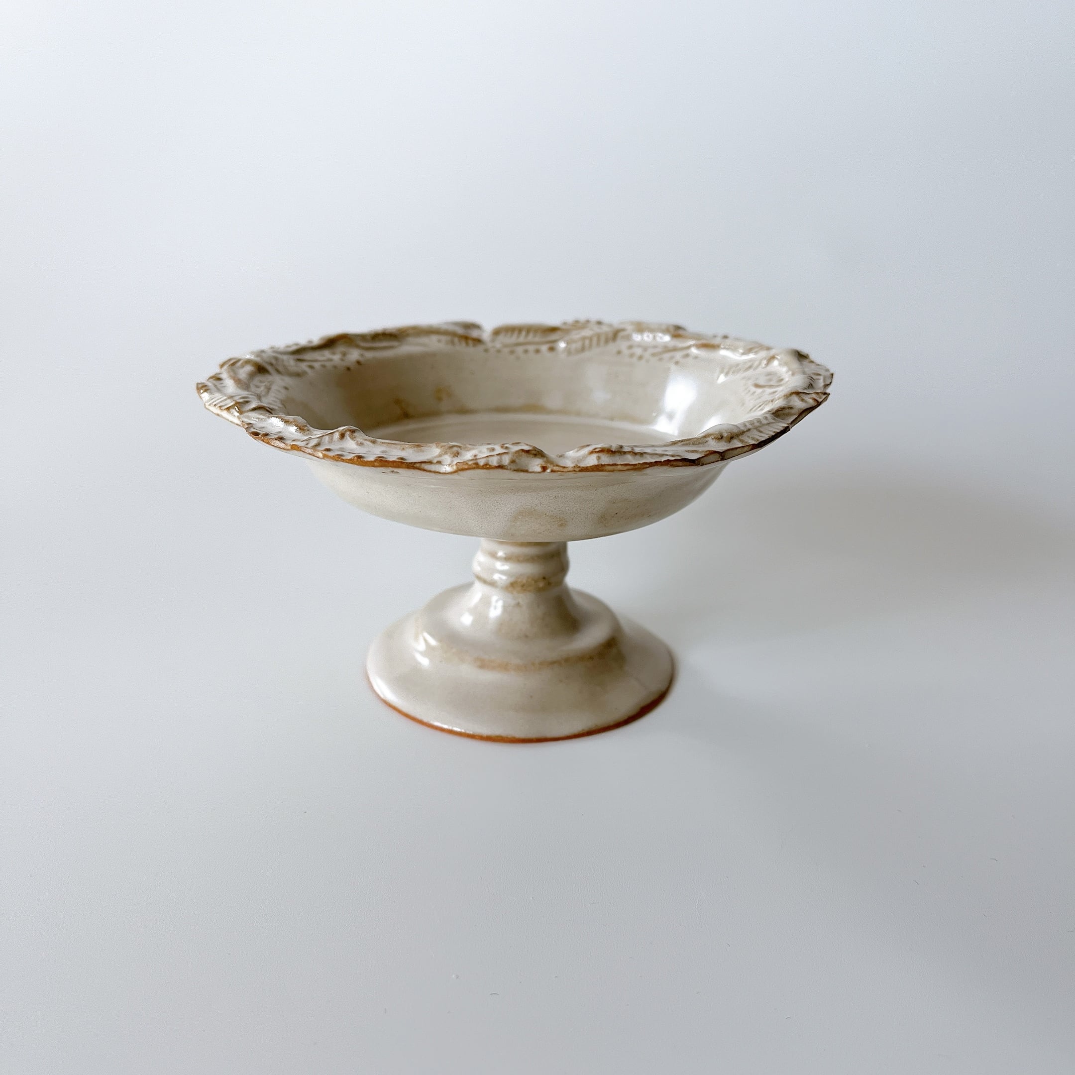 キエリ舎 | Lucy-secretcloset-