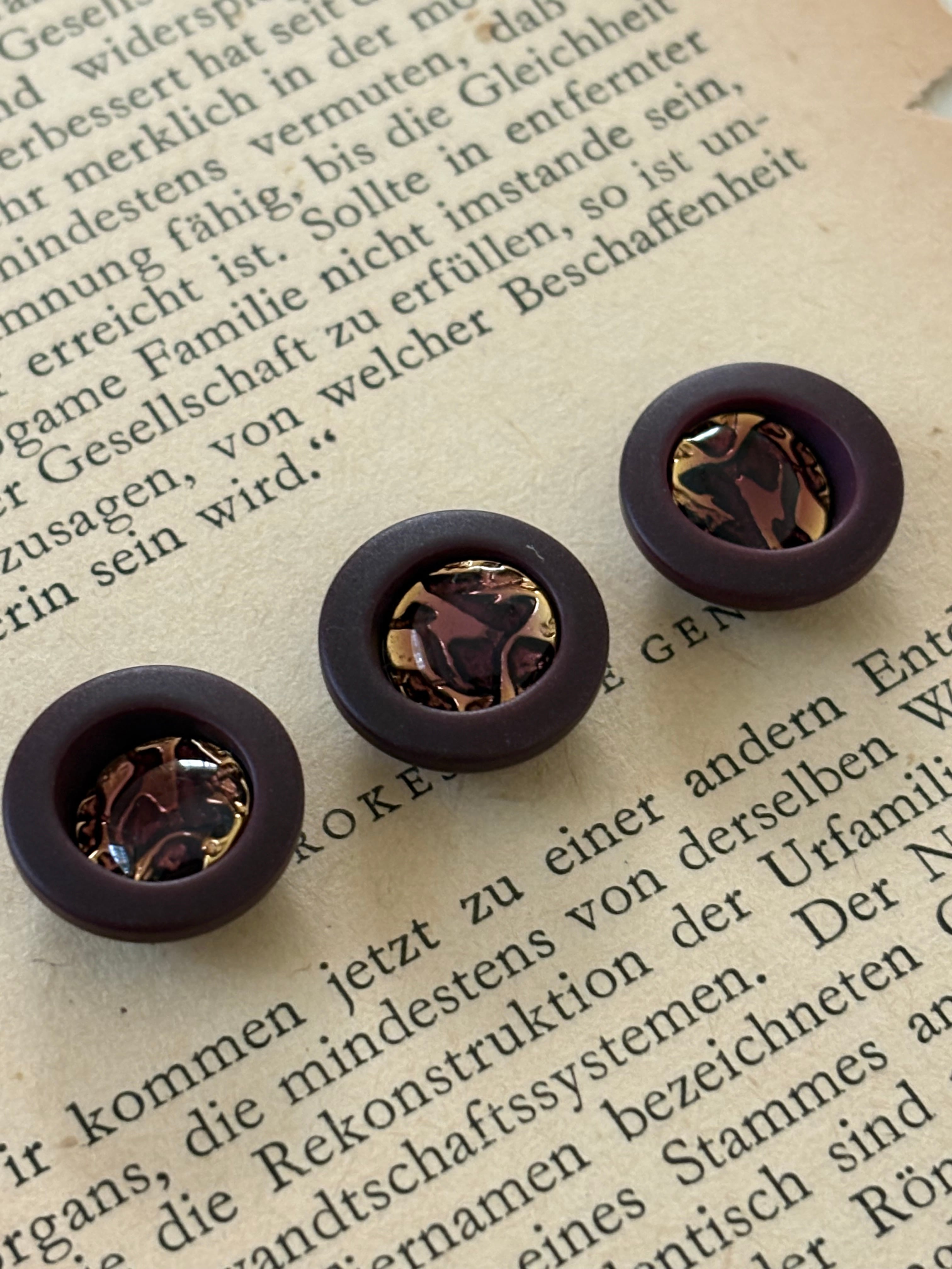 15mm Japanese Vintage ボタン ボルドー×ゴールド レトロ アクセサリーパーツ 装飾材 カルトナージュ
