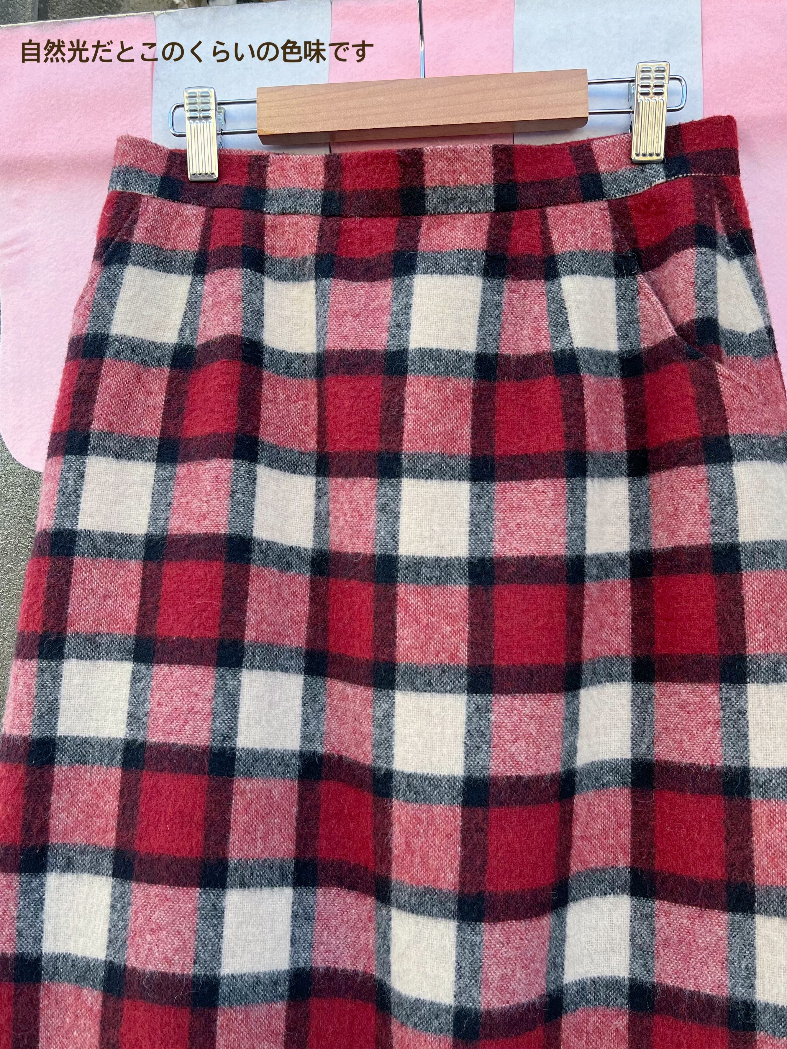 red block check wool long skirt