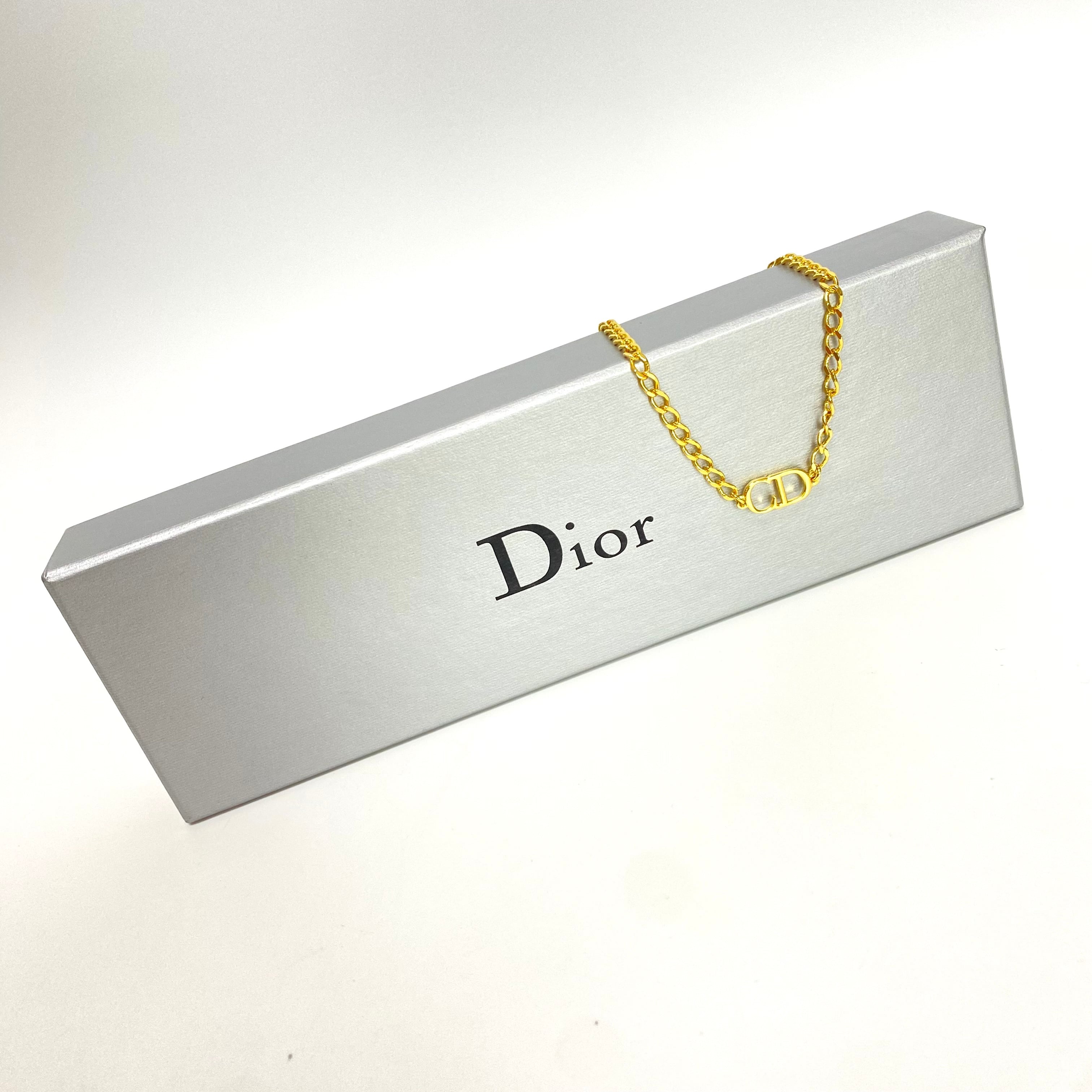 Christian Dior ディオール ロゴブレスレット ゴールドアクセサリー 