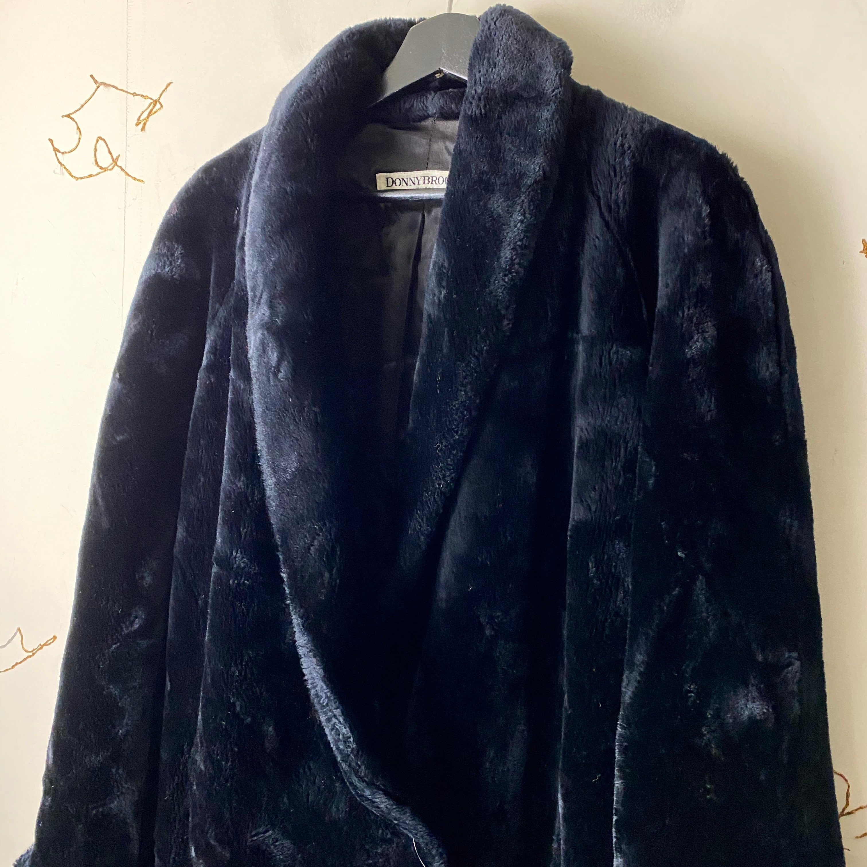 vintage DONNYBROOK black fake fur coat | NOIR ONLINE