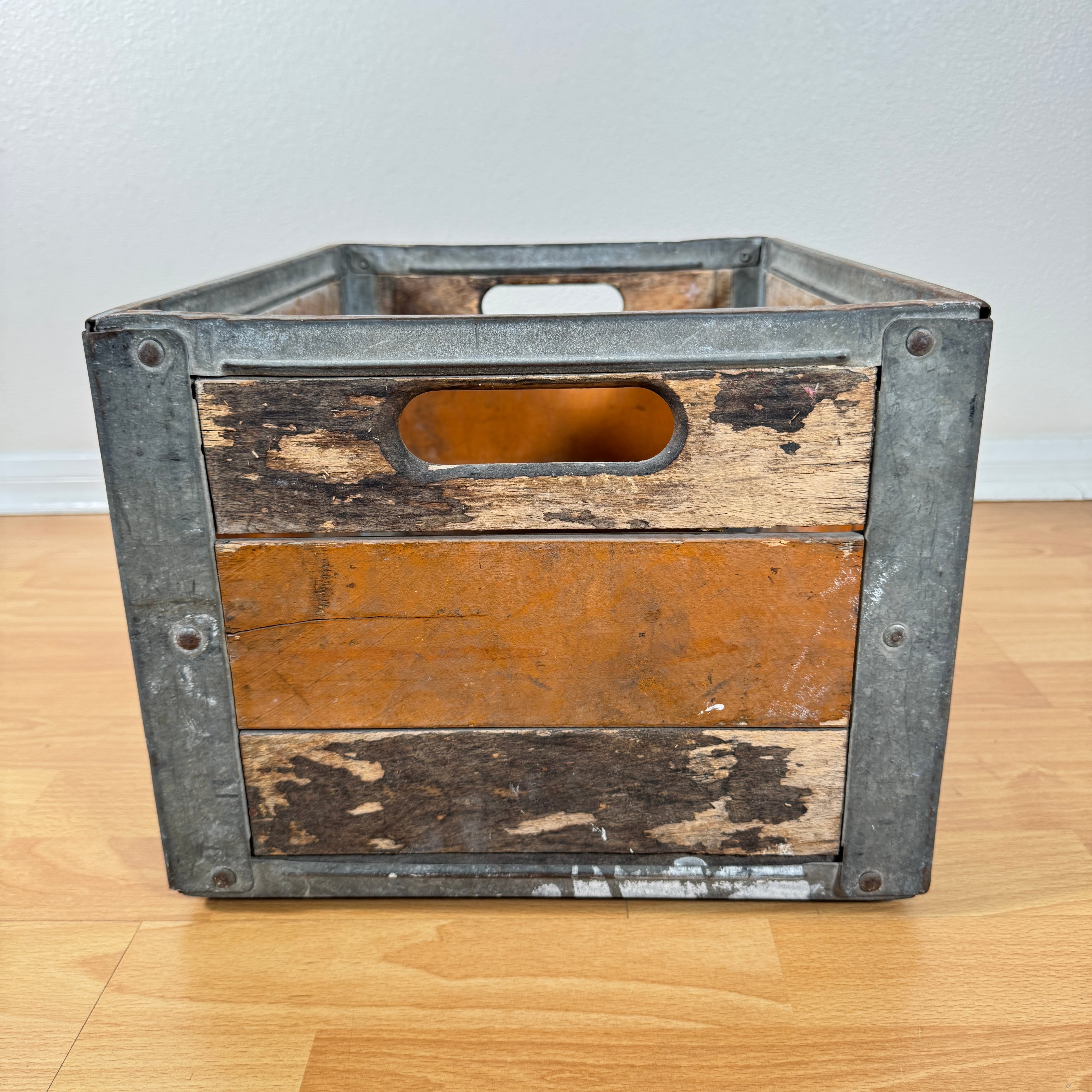 2113【1964年】ビンテージ ミルククレート 木箱 収納ケース | VINTAGE RUSH