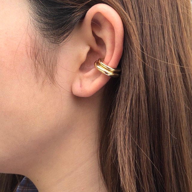 Gold  Ear cuff