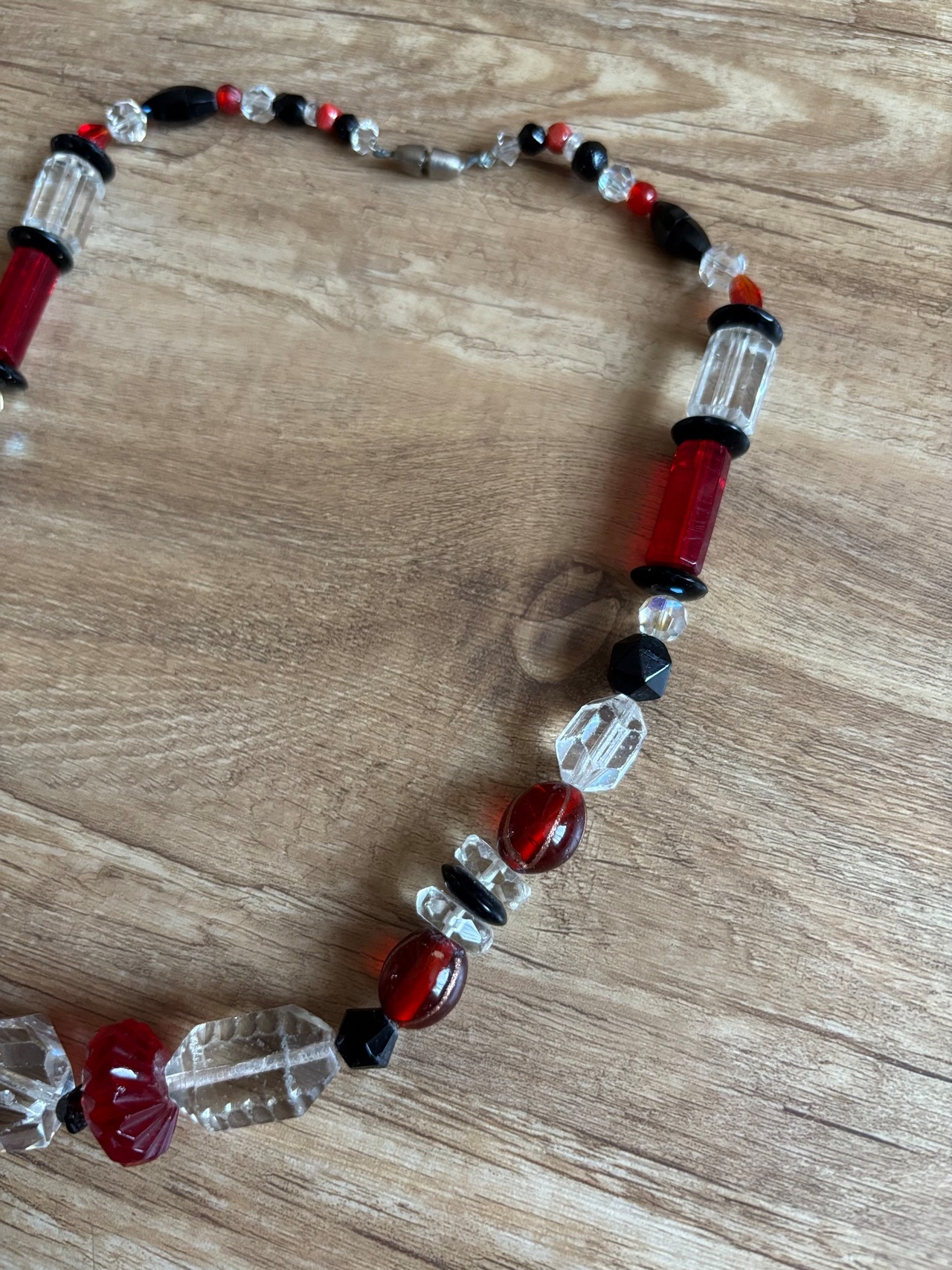 vintage contrast design necklace-5139-7