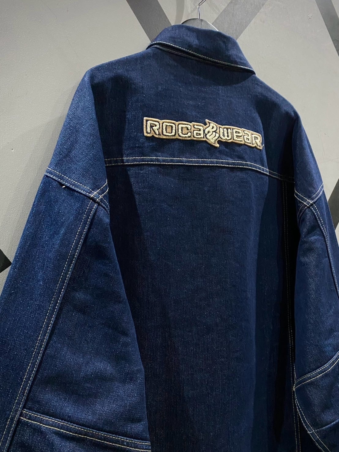 X VINTAGE】“ROCAWEAR” Vintage Loose Zip-Up Metallic Denim Jacket