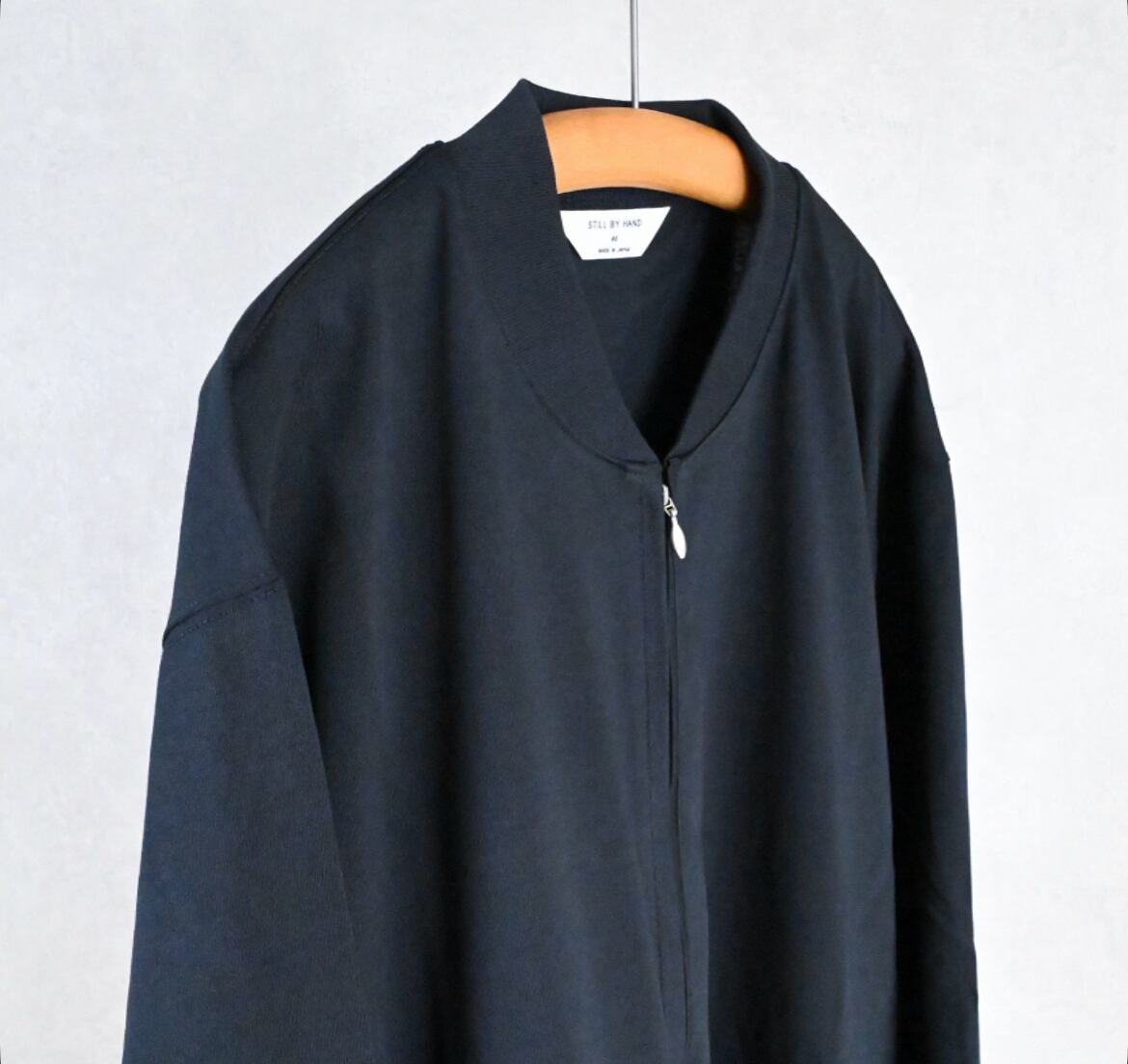 25AW》【STILL BY HAND】ZIP UP COTTON JUMPER スティルバイハンド
