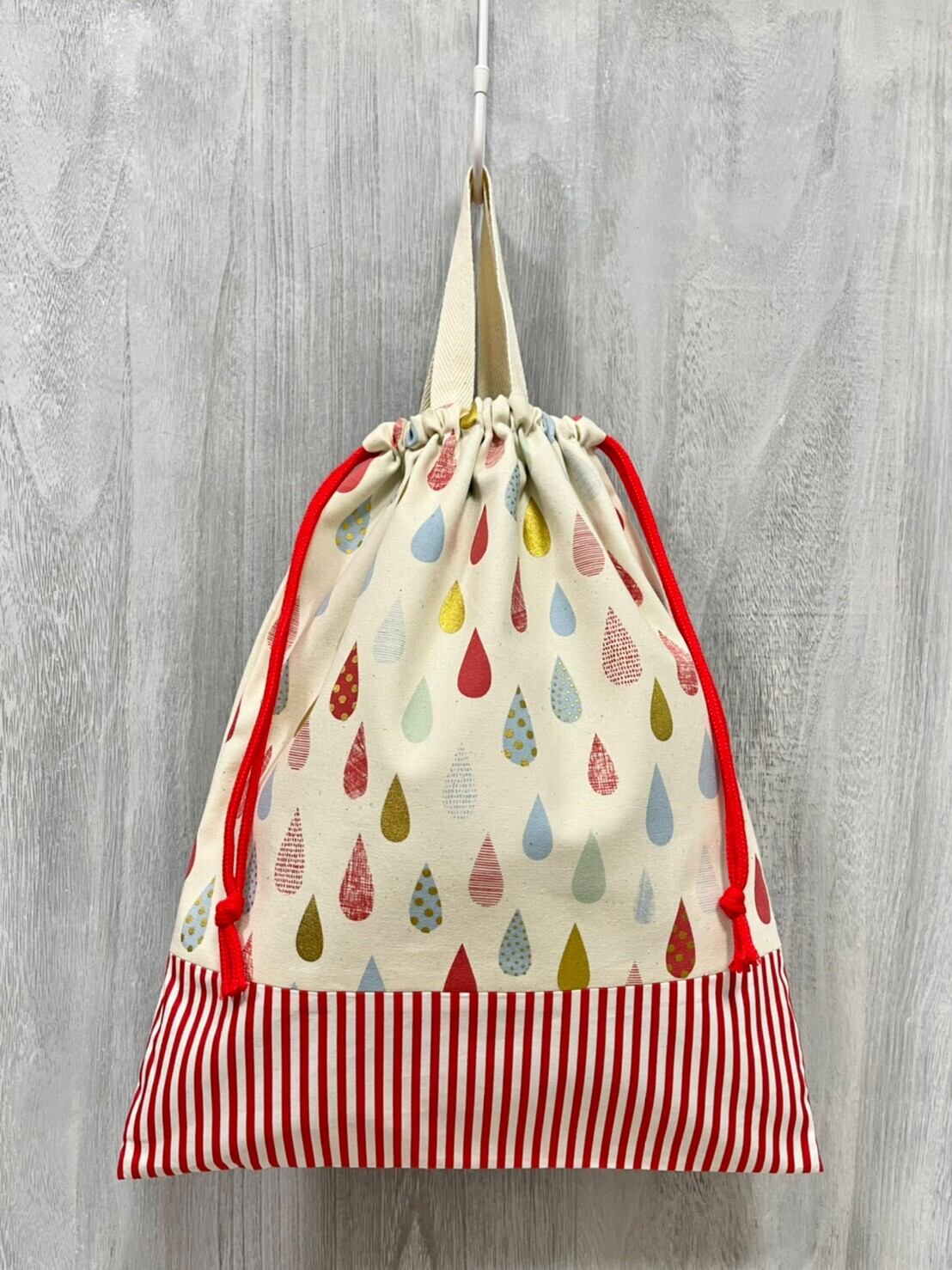 体操着入れ(持ち手付き巾着袋) しずく柄 ホワイト&レッド
